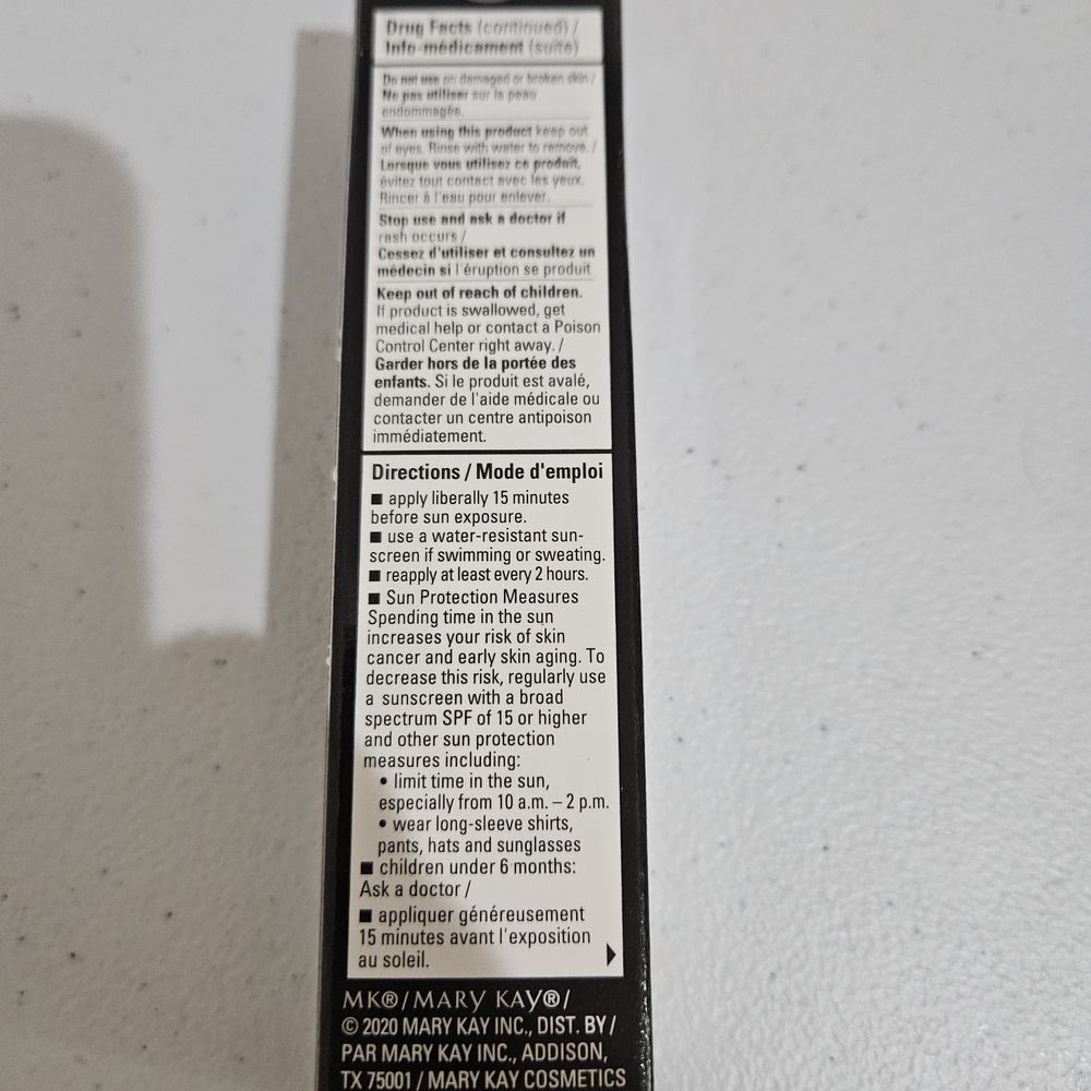 Mary Kay CC Cream SPF 15  COLOR Medium To Deep - Picture 5 of 9